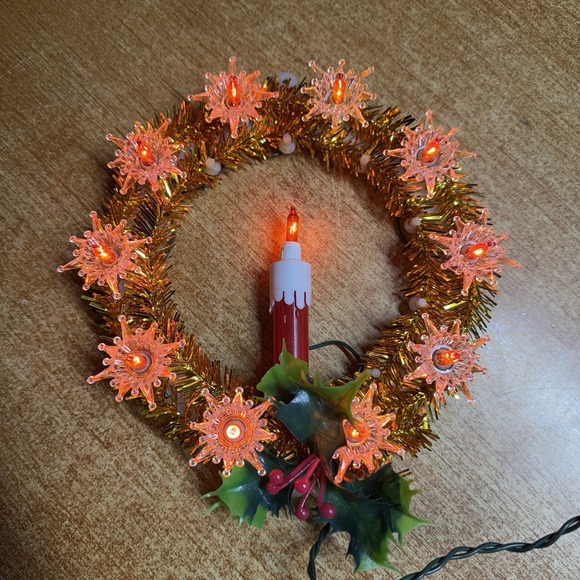 Other - Vintage 11 Lighted Tree Topper Wreath Candle Holly Table Decor The Trimmery - #4